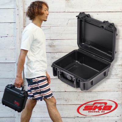 SKB エスケービー ウォータープルーフ ハードケース 2011-7 w/wheels