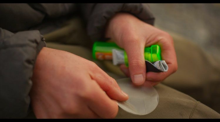 【ダイビングアクセサリー】GearAid/ギアエイド輸入ウェットスーツ補修用接着剤キットAquasealFDRepairKit