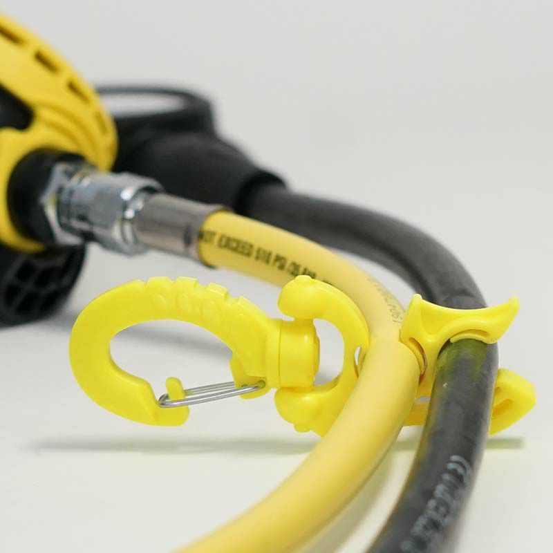 ホースホルダーホースホルダーダイビングアクセサリーパーツプラスチック製オクトパスゲージBCD重器材