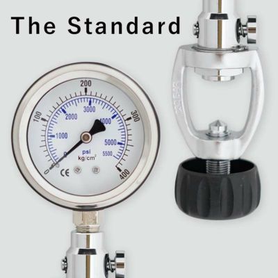 タンク圧のチェック<br>検圧計 タンクゲージ 残圧計 The Standard ザ・スタンダード ダイビング メンテナンス タンク圧