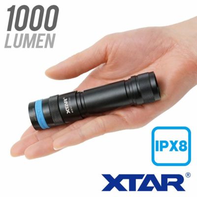 1000ルーメン スポットタイプ<br>水中ライト LED ダイビングライト 充電式 50ｍ防水 XTAR エクスター D20 18650バッテリー <br>【バッテリー・充電器 別売】