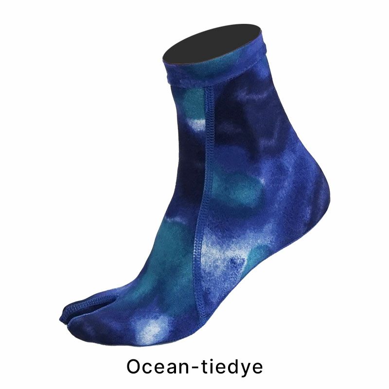 ラッシュガード生地で作ったマリンソックス