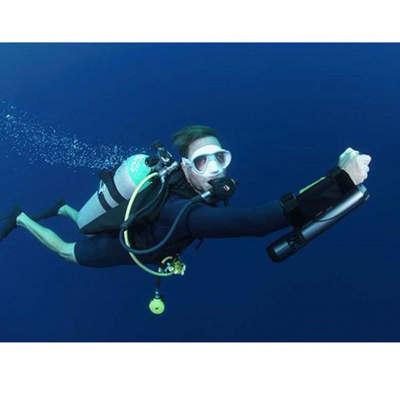 Subnado標準パッケージWaydoo水中スクーター軽量コンパクト設計強固なアルニウムボディクラス最高峰出力モーターバッテリー搭載完全防水圧倒的なメンテナンス性USB-C充電高速充電水中アクティビティダイビングシュノーケリング